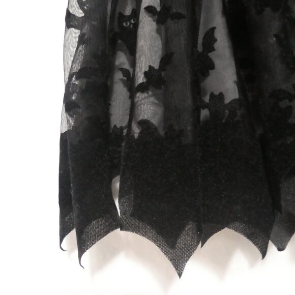 H&M | size 2 | Lined Black Lace Tulle Skirt With Flying Bat Detail | NWOT - Picture 13 of 15